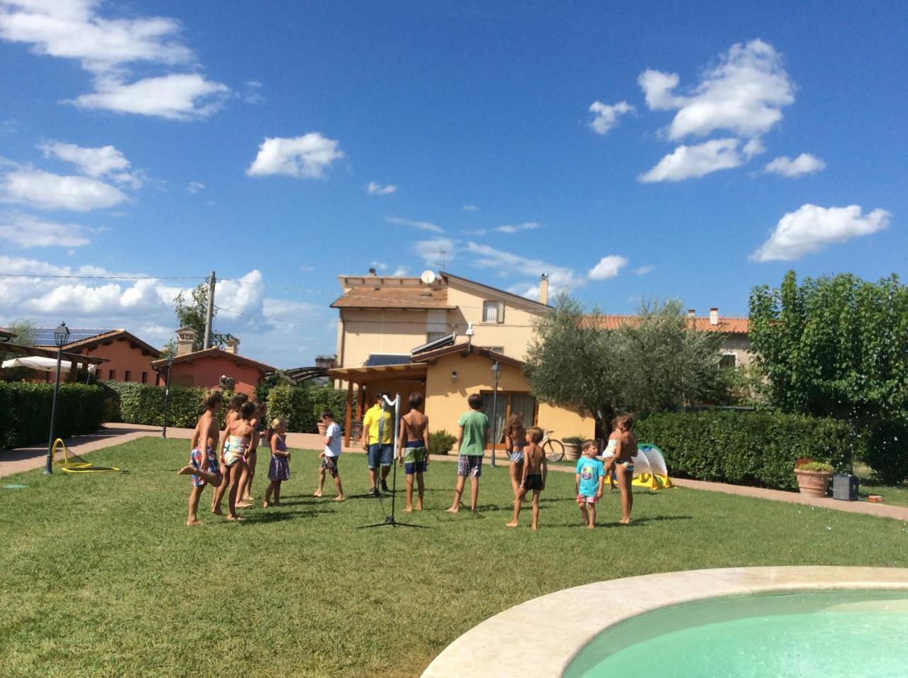 Bed & Breakfast Valle Del Metauro Country House